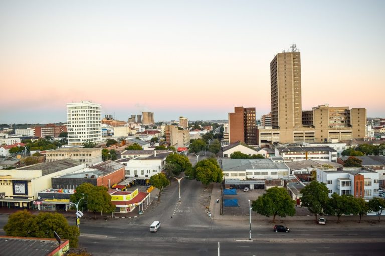 MY ZIMBABWE DIARY IX: THE CITY OF KINGS