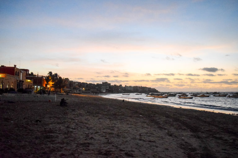 MEMORIES FROM SENEGAL: SHOW NO FRIGHT!