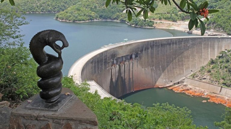 ZIMBABWE: AIRLINE ABSENCE FRUSTRATES KARIBA TOURISM
