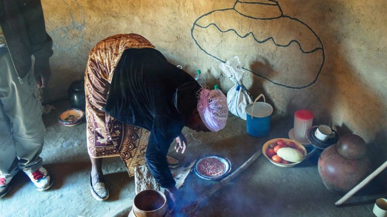 THE SEARCH FOR THE TASTE OF MOTHERLAND ABROAD