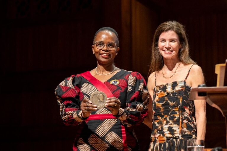 Gorongosa Bags E.O. Wilson Legacy Award for Transformative Conservation Leadership